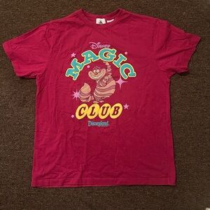 Disney magic club chesire cat t shirt